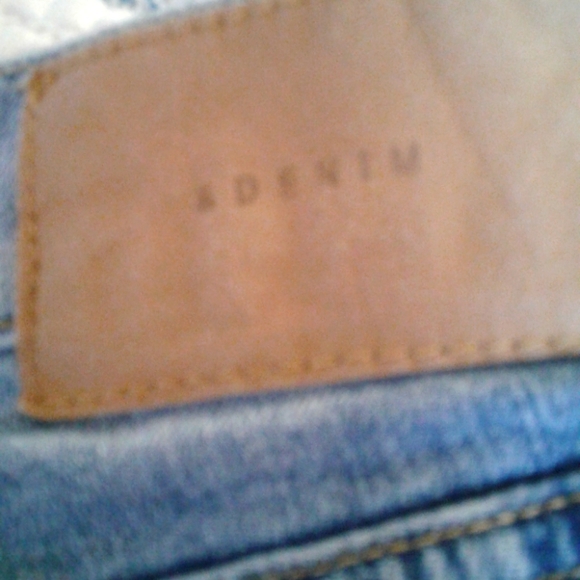 Mens Distressed Jeand - Picture 6 of 6